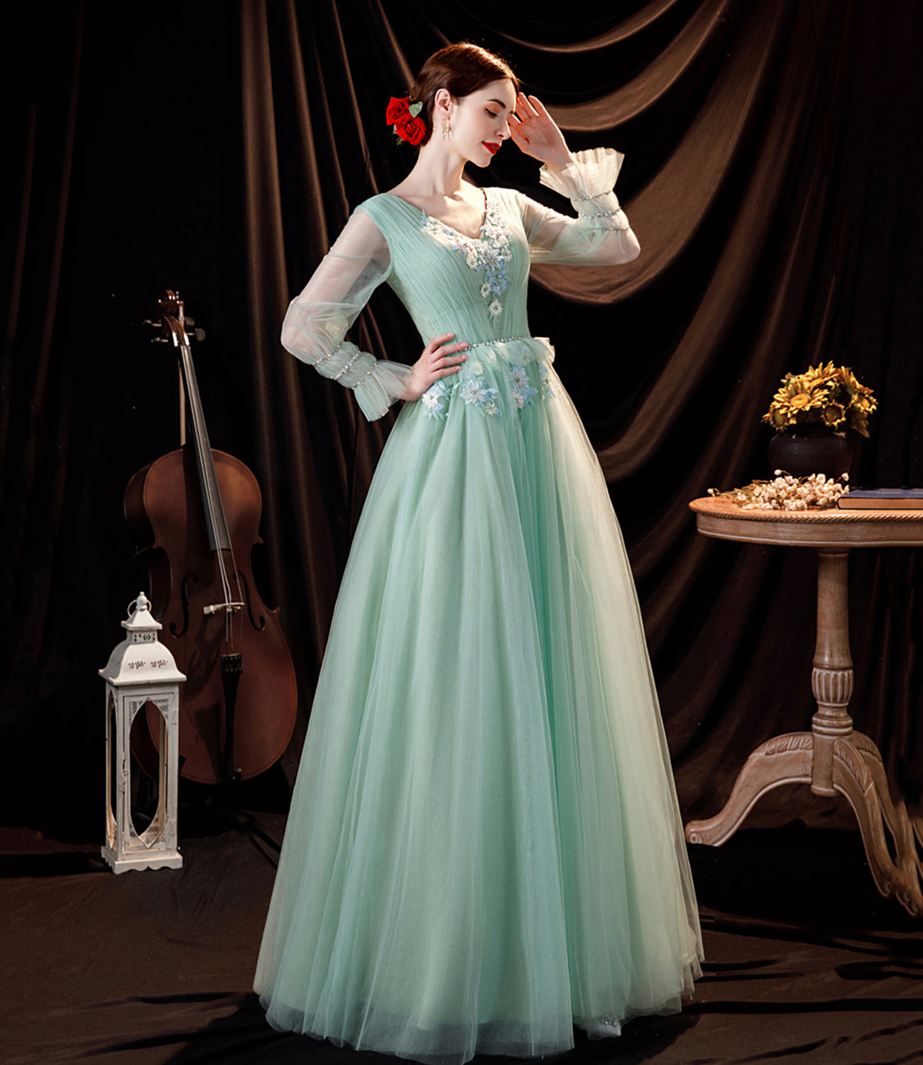 Grünes langes Ballkleid aus Tüll Spitze grünes Abendkleid 10535