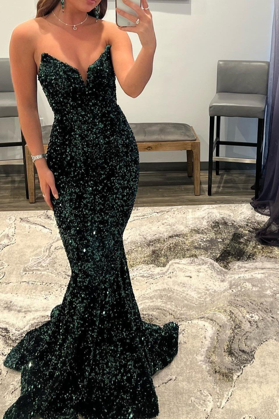 Robe de bal longue sirène vert foncé à col en V et paillettes gh782