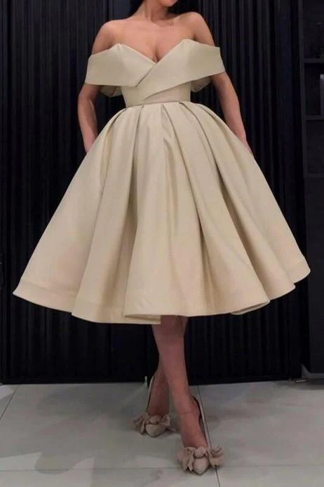 Robe de bal à épaules dénudées et jupe courte en satin gh811