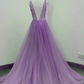 Wunderschönes, langes, hellviolettes Partykleid mit V-Ausschnitt, Abschlussballkleid gh413