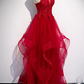Rote Spitze Tüll mit geschichteten Trägern Modisches langes Partykleid, langes Abschlussballkleid gh277