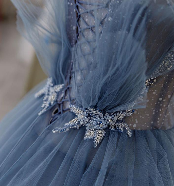Wunderschönes, funkelndes, exquisites, mit Perlen besetztes, langes Tüll-Ballkleid-Abendkleid mit Strasssteinen und mehrlagigem Kleid gh1001