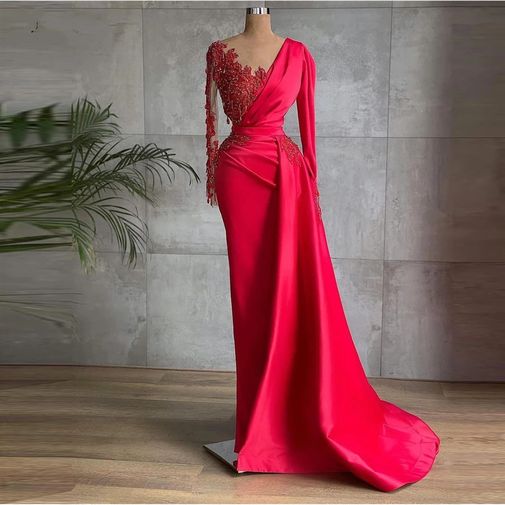 Glamorous Red Satin Dubai Abendkleider Lange Ärmel Sheer Neck Perlen Ballkleider Promi Formale Kleid gh2202