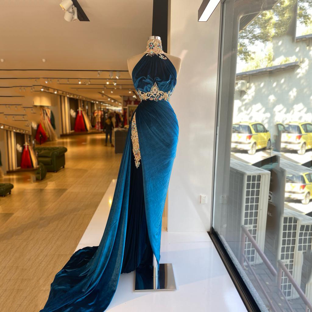 Samt Neckholder Meerjungfrau Abendkleid Weiche High Division Perlen Ballkleider Damen Partykleider gh2184
