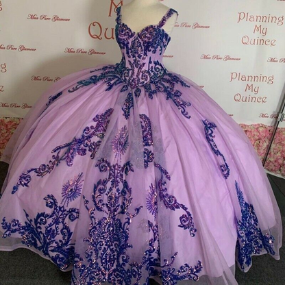 Lavendelfarbenes, luxuriöses, langes Quinceanera-Kleid mit Pailletten und Perlen, Ballkleid, Abendkleid mit herzförmigem Ausschnitt und Rüschen, Sweet 16, gh2021