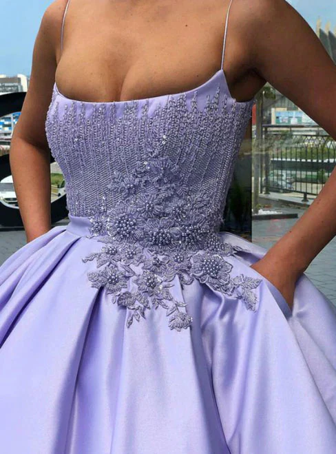 Lila Ballkleid Spaghettiträger Satin Sweet 16 Kleid mit Taschen Quinceanera Kleid gh2217