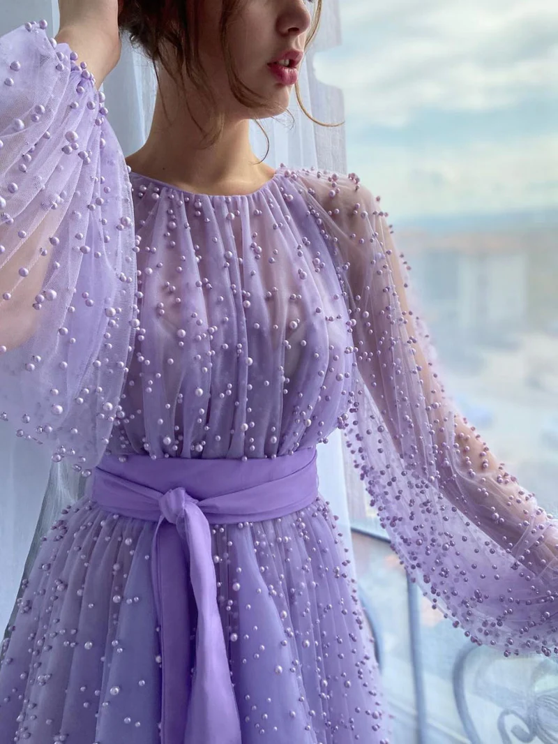 Lila langes Ballkleid aus Tüll mit Rundhalsausschnitt und Perlen, lila Abendkleid gh2150