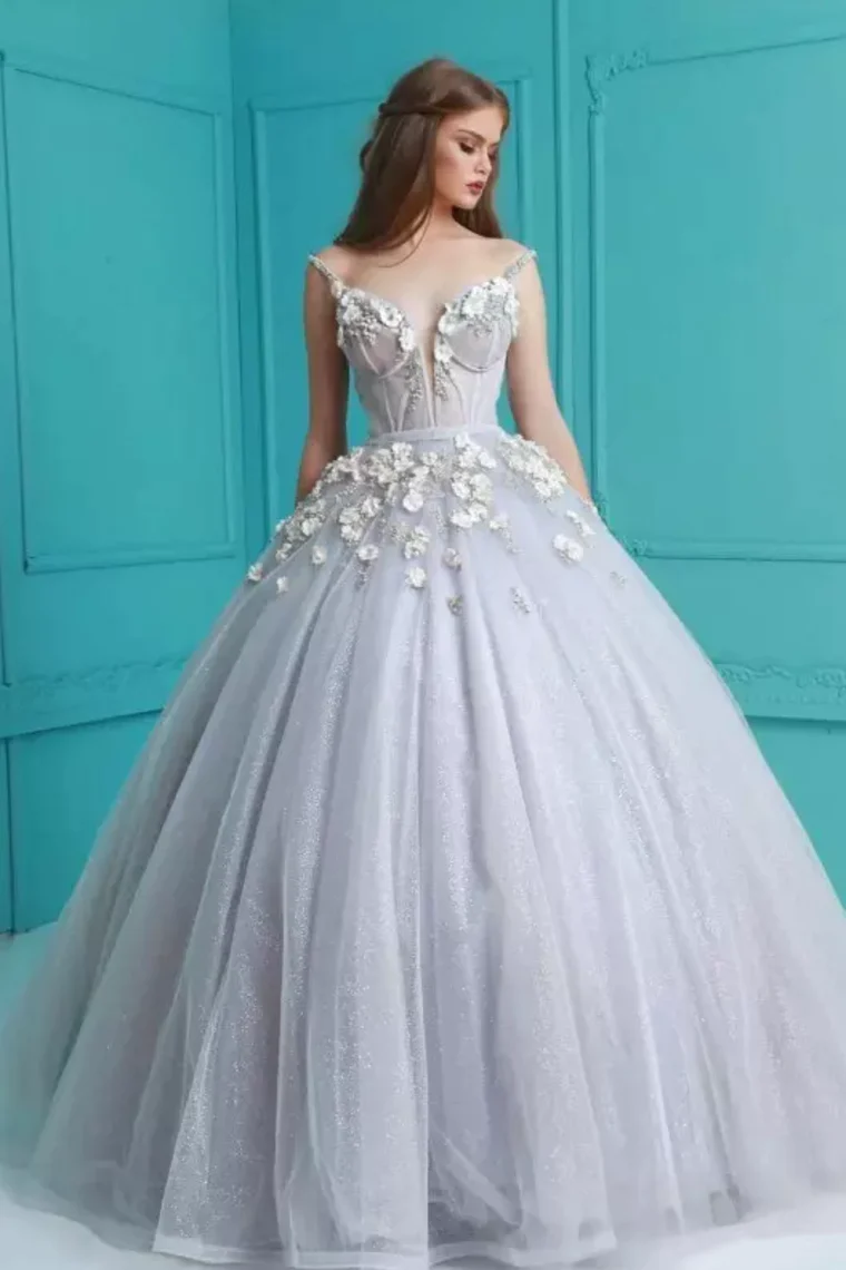 Ballkleid Spaghettiträger Quinceanera Kleider mit handgemachten Blumen Tüll gh2069