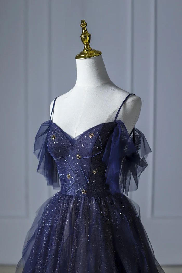 Blaues, wunderschönes, glänzendes Perlen-Spaghettiträger-Tüll-Abendkleid mit Farbverlauf und langen Ärmeln gh2580