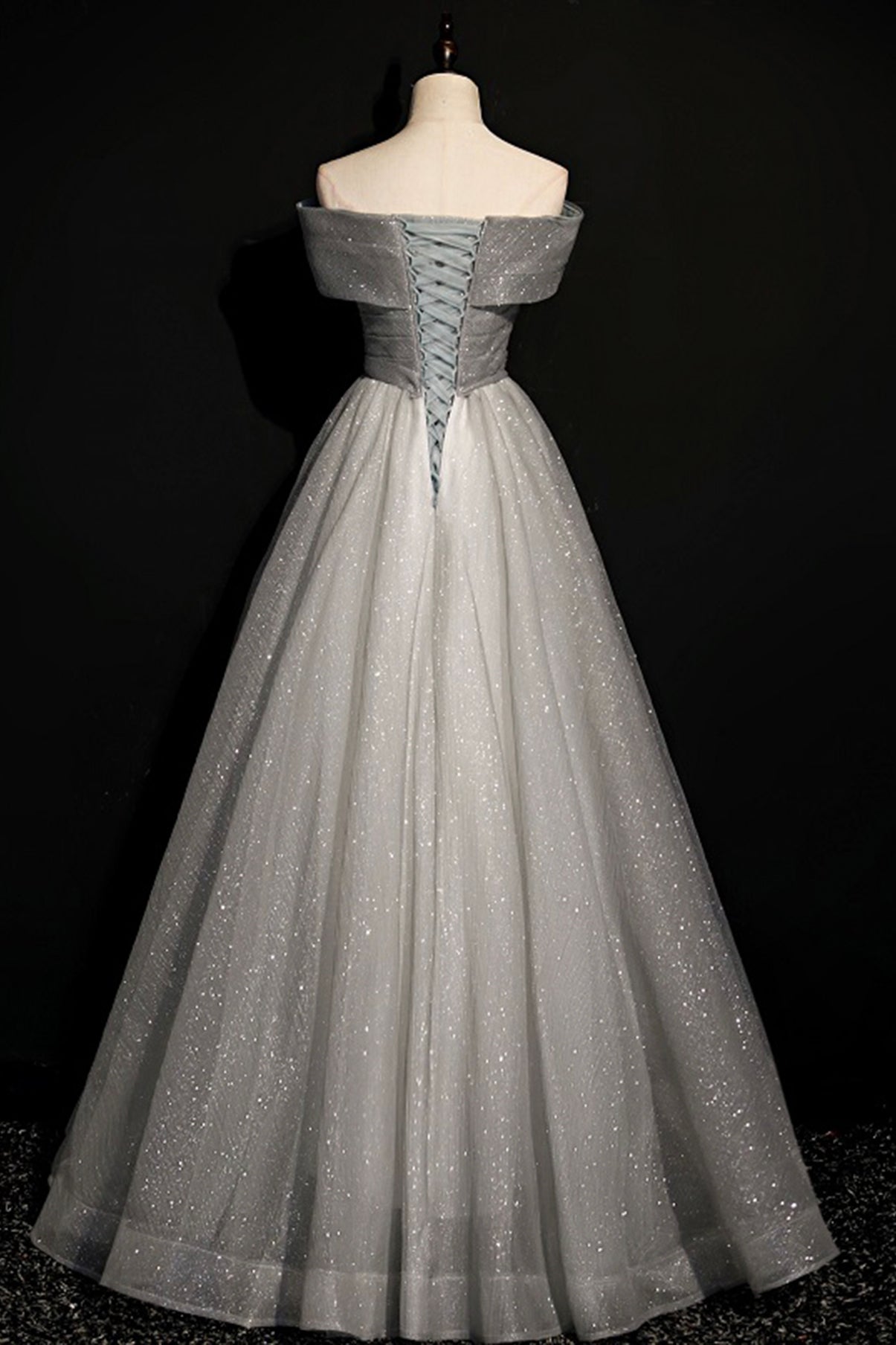Robe de soirée longue en tulle gris à paillettes 8701