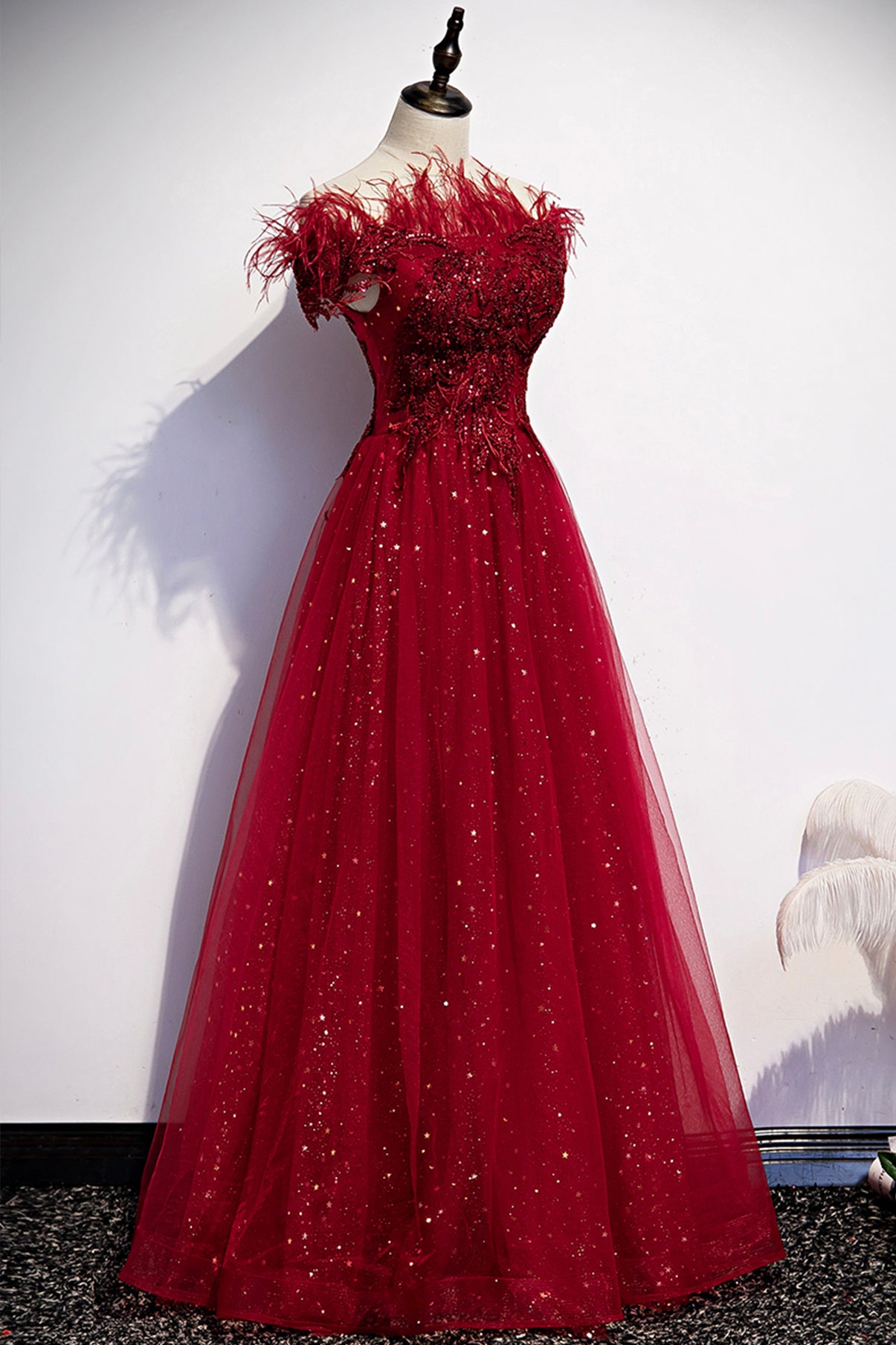 Robe de soirée longue en tulle bordeaux à paillettes 8710