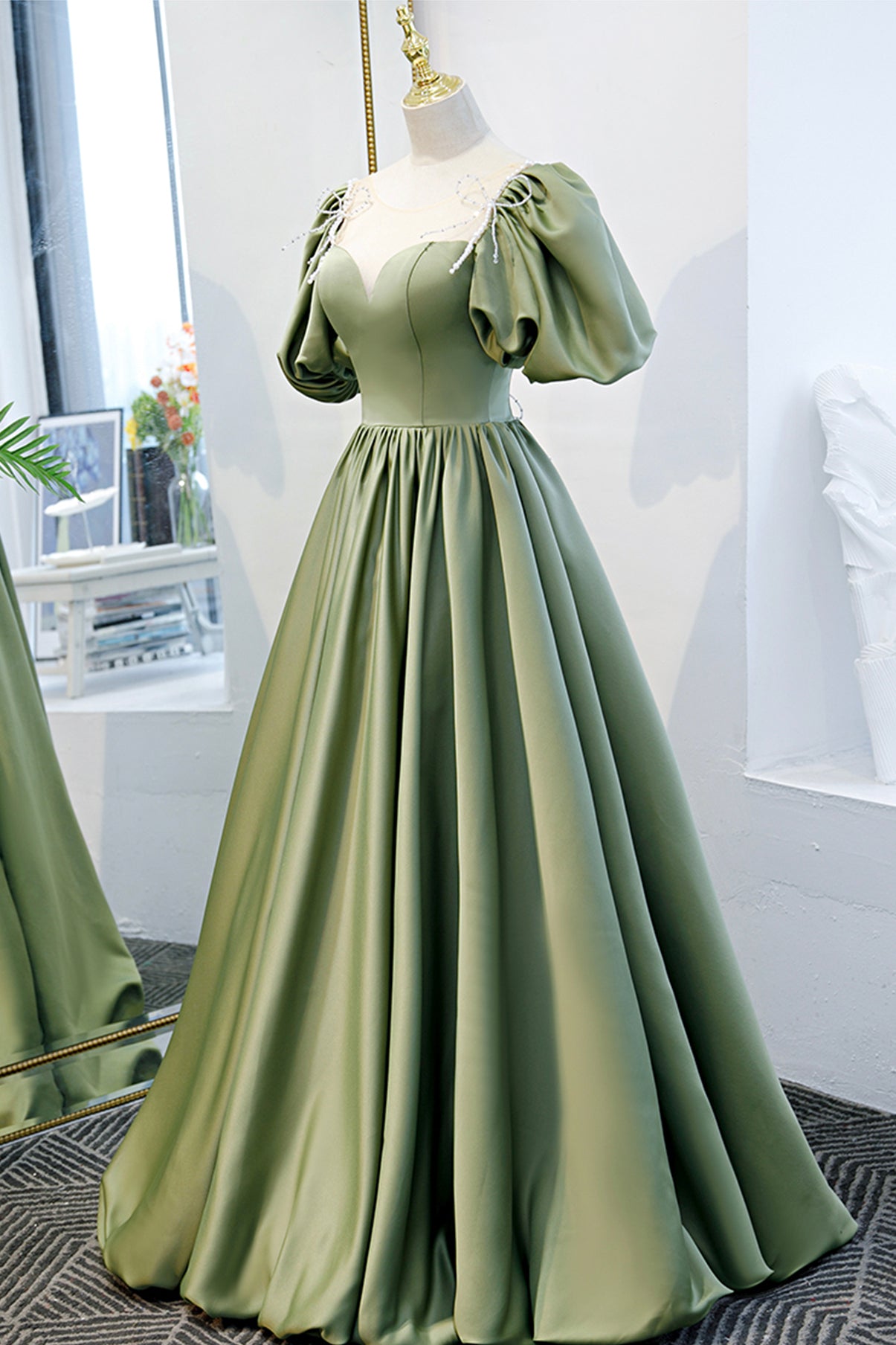 Grünes Satin langes A-Linie Ballkleid Abendkleid 8745