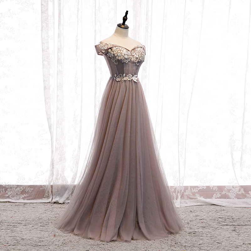 Elegantes langes Ballkleid aus Tüllspitze 8320