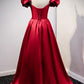 Robe de soirée longue en satin bordeaux 8711