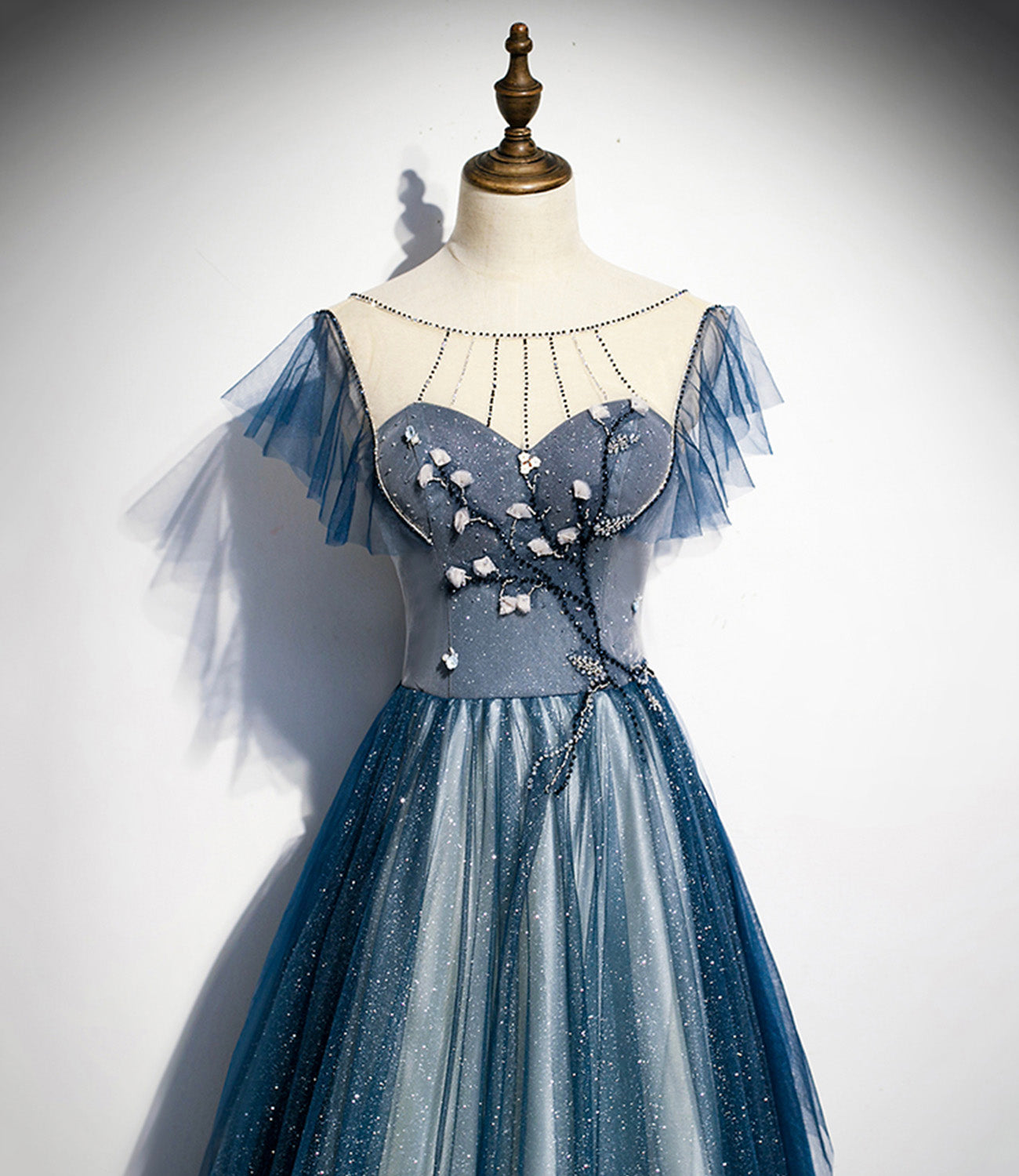 Langes Ballkleid aus blauem Tüll mit Pailletten blaues Abendkleid 10228