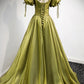Robe de soirée longue en tulle vert à col en V Robe de soirée trapèze 8878