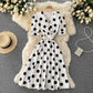 Süßes Polka Dot V-Ausschnitt kurzes Kleid Modekleid 414