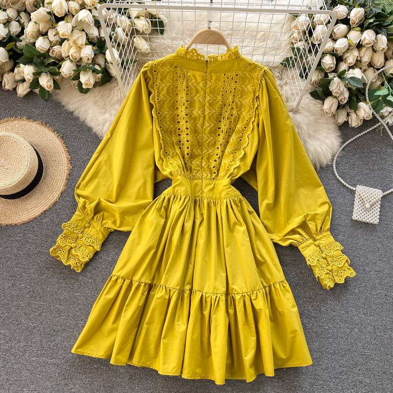 Süßes langärmliges Spitzenkleid Modekleid 428