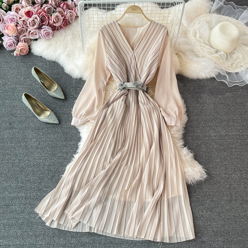 Cute v neck chiffon dress fashion dress  642