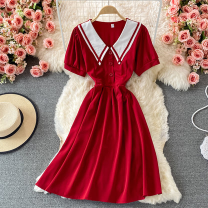 Robe courte mignonne à la mode 531