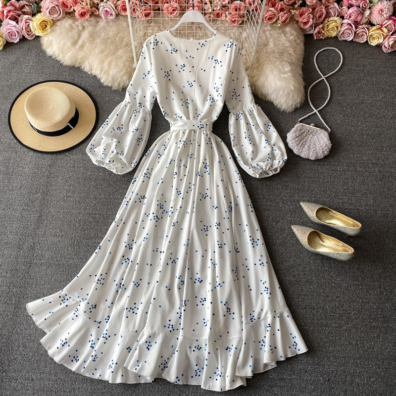 Robe blanche à manches longues et col en V, robe tendance 537