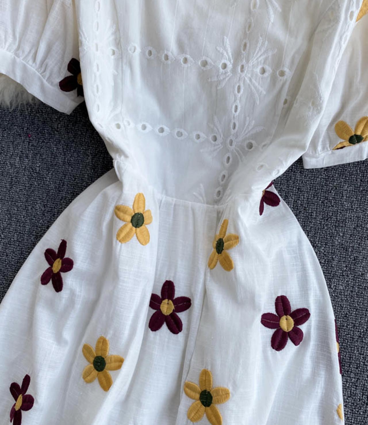 Sweet lace flower dress  673