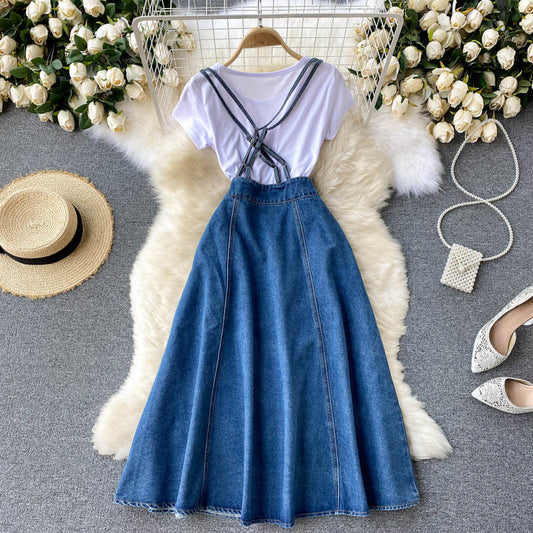 Jolie robe deux pièces coupe A 628 