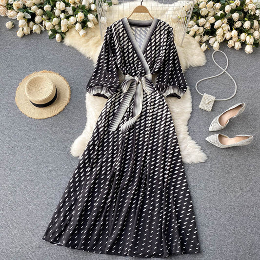 Nouvelle robe à lacets à manches mi-longues et à pois dégradés de couleurs 596