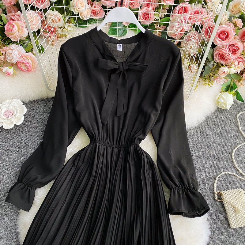 A line bow long sleeve dress  602