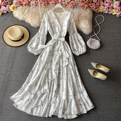 Robe blanche à manches longues et col en V, robe tendance 537