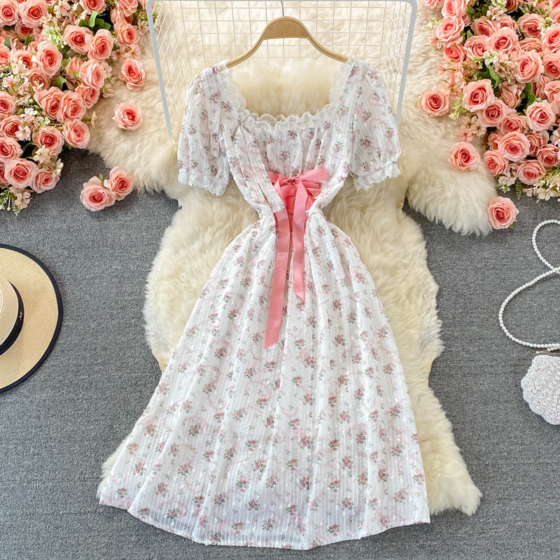 Robe trapèze à fleurs douces et tendance 511