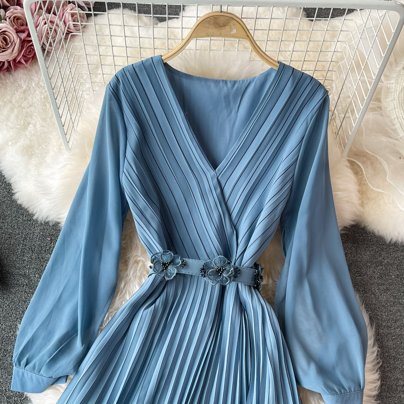 Cute v neck chiffon dress fashion dress  642