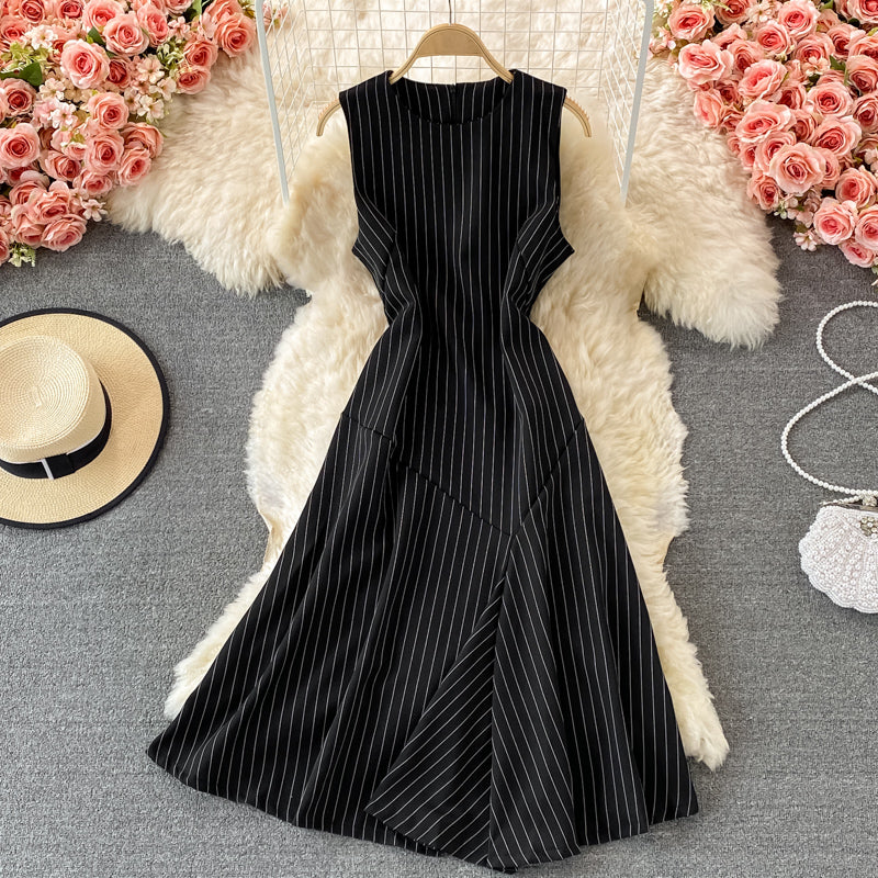Robe courte mignonne à la mode 548