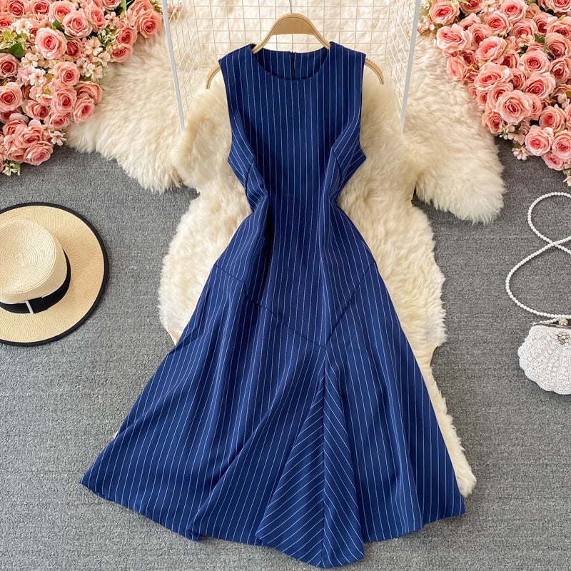 Robe courte mignonne à la mode 548