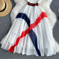 Robe mignonne à col rond et coupe trapèze 514