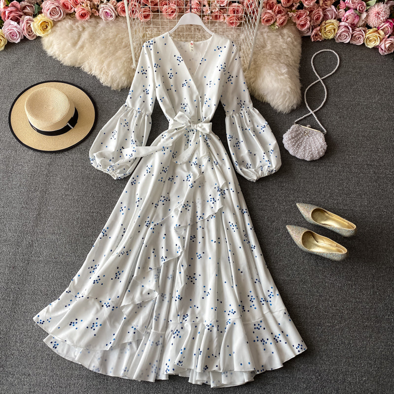 Robe blanche à manches longues et col en V, robe tendance 537