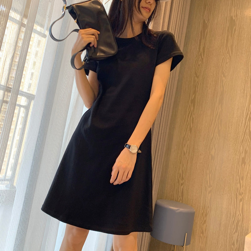 Simple round neck short dress fashion dress  541