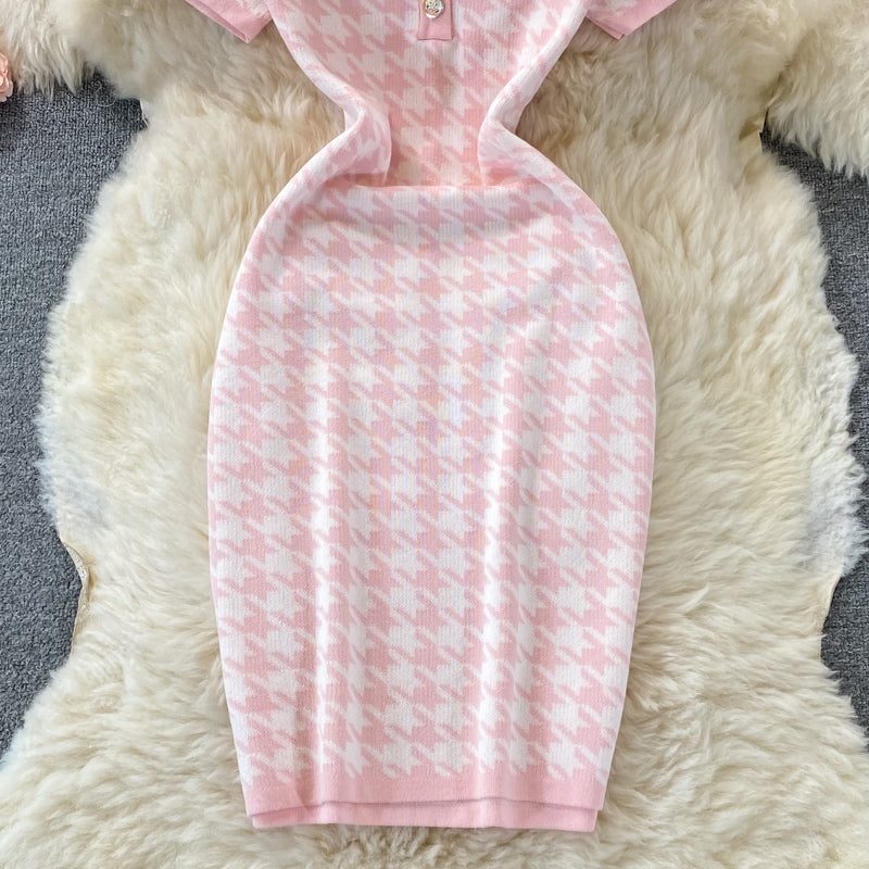 Süßes Hahnentritt-Strickkleid 397
