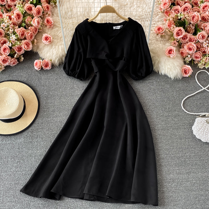Robe trapèze à col rond et jolie robe tendance 505