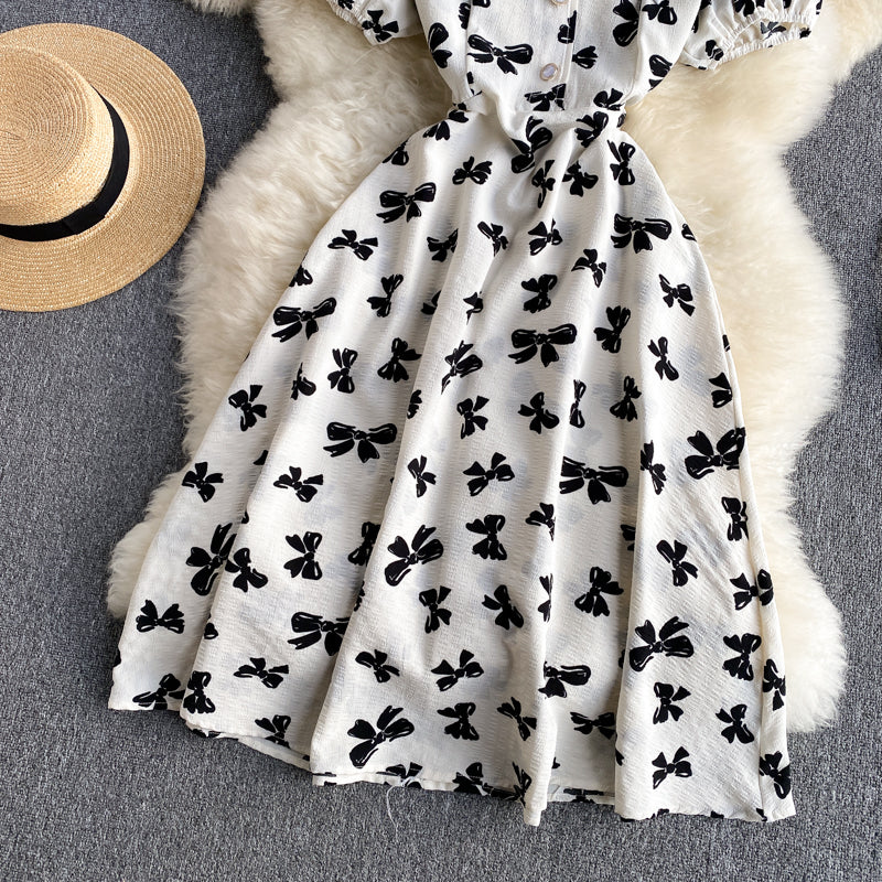 Robe courte mignonne à la mode 592