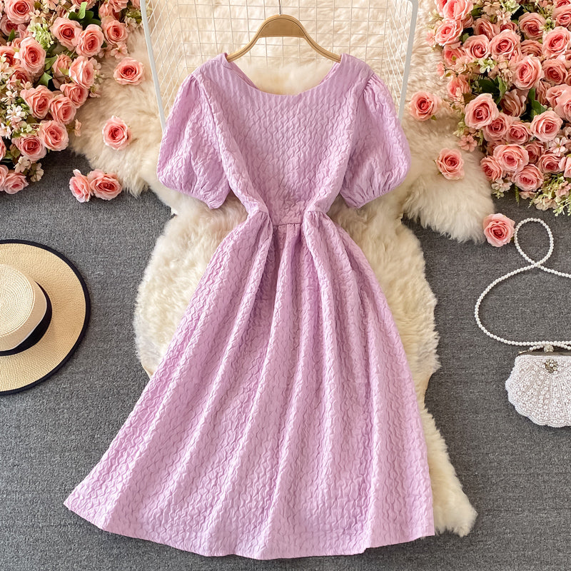Robe courte trapèze à col rond et jolie robe tendance 498