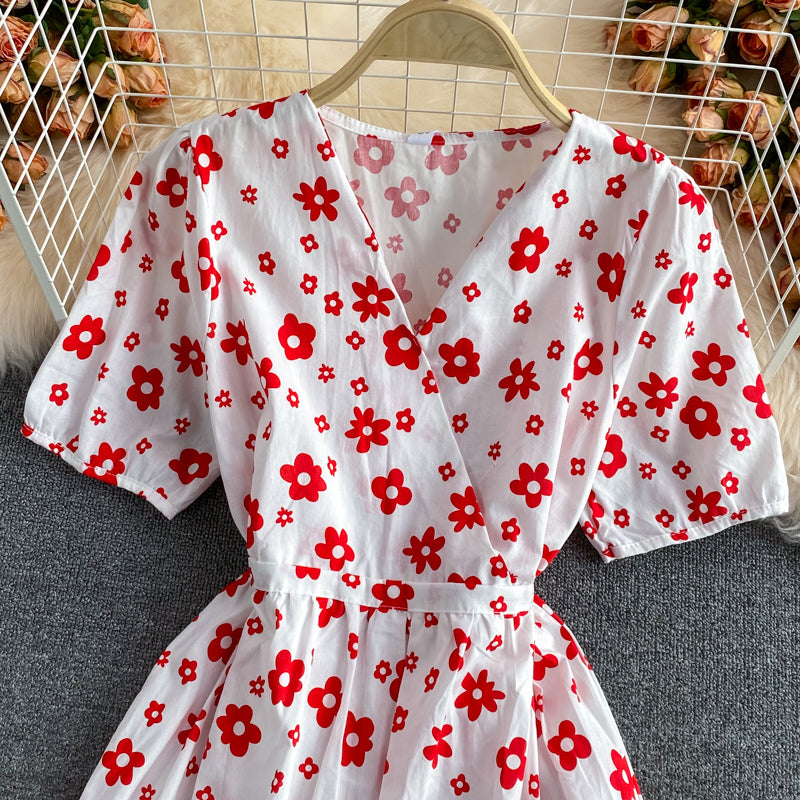 Cute V-neck flower dress fashion dress  573