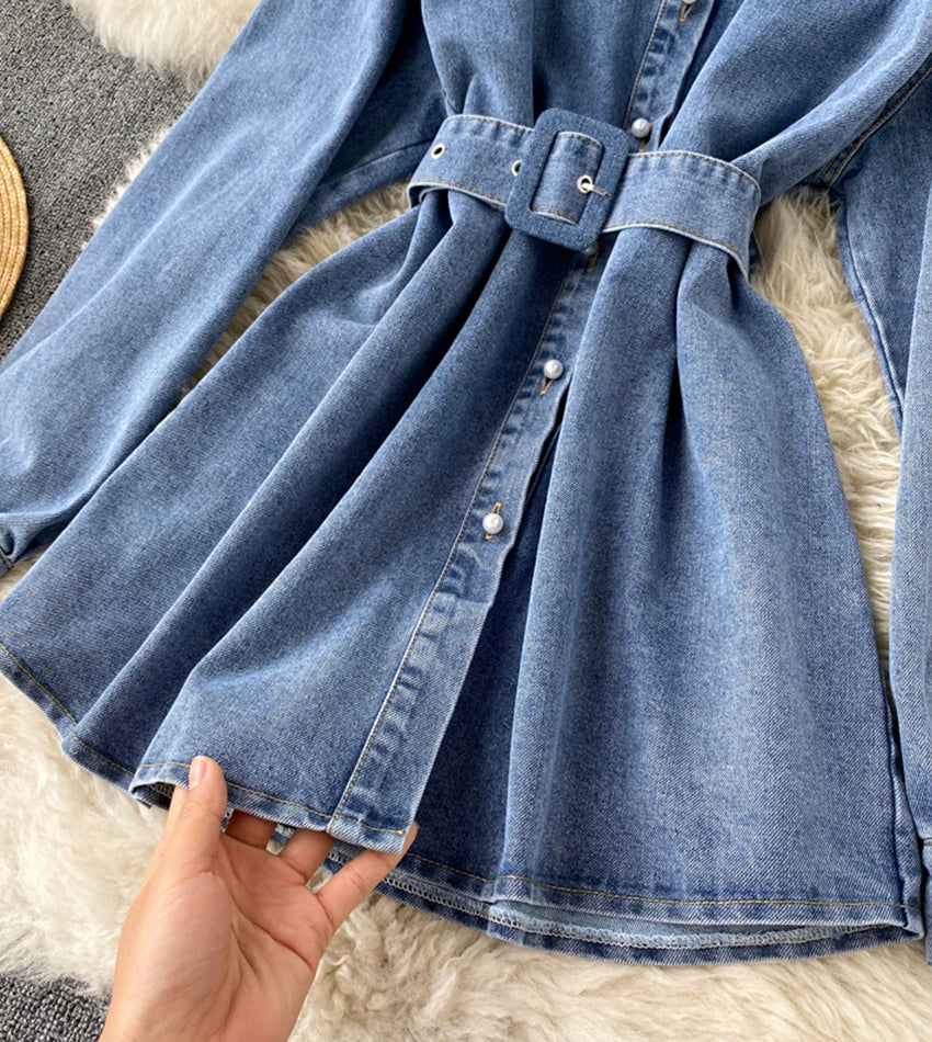 Haut à manches longues en dentelle et denim élégant 357