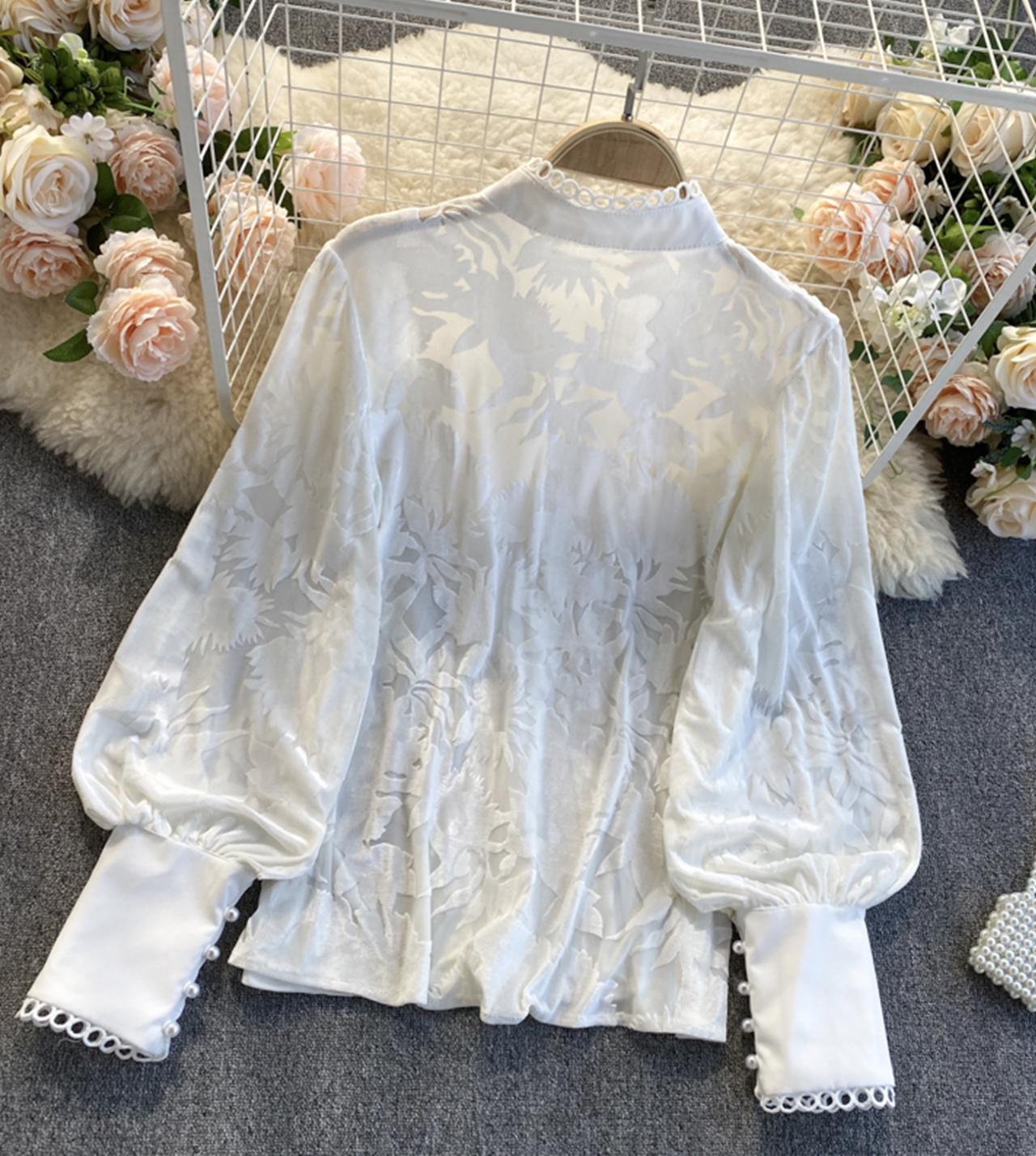 Stylische Langarmshirts 340