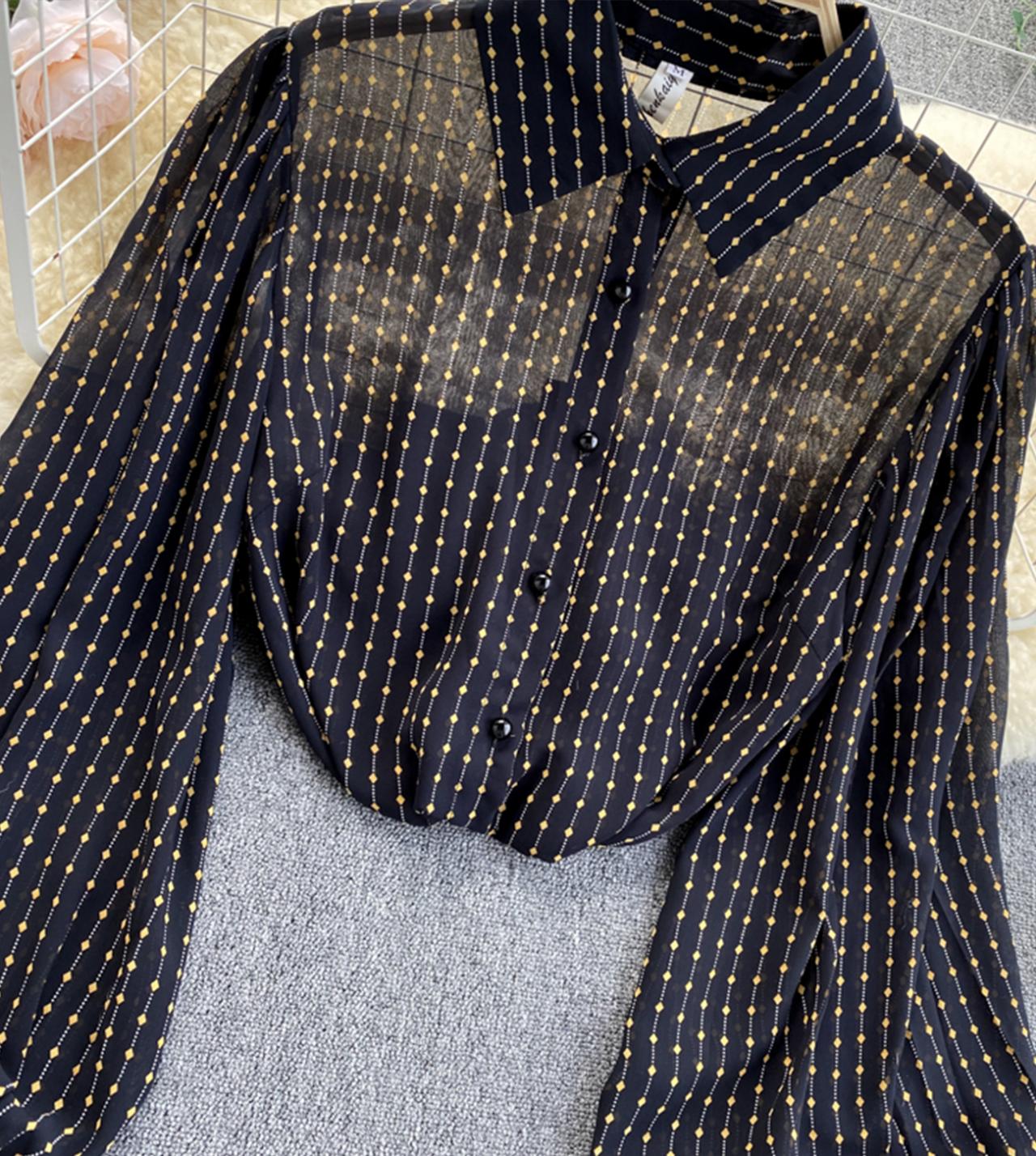 Stylish long sleeve black tops  341