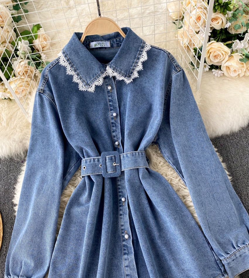 Haut à manches longues en dentelle et denim élégant 357