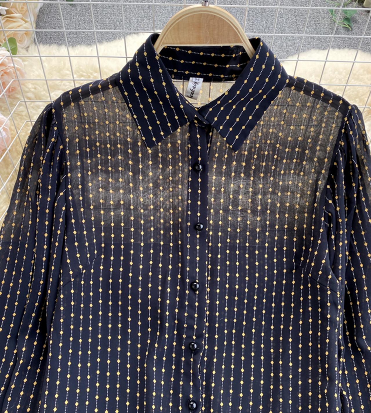 Stylish long sleeve black tops  341
