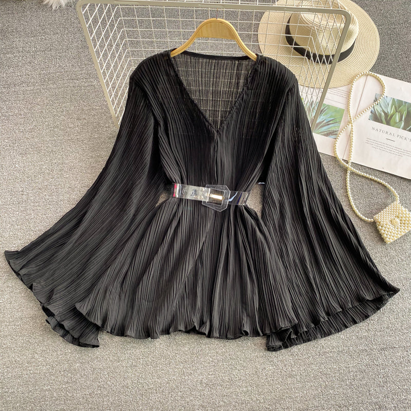 New v-neck pleated chiffon flared sleeve top  312