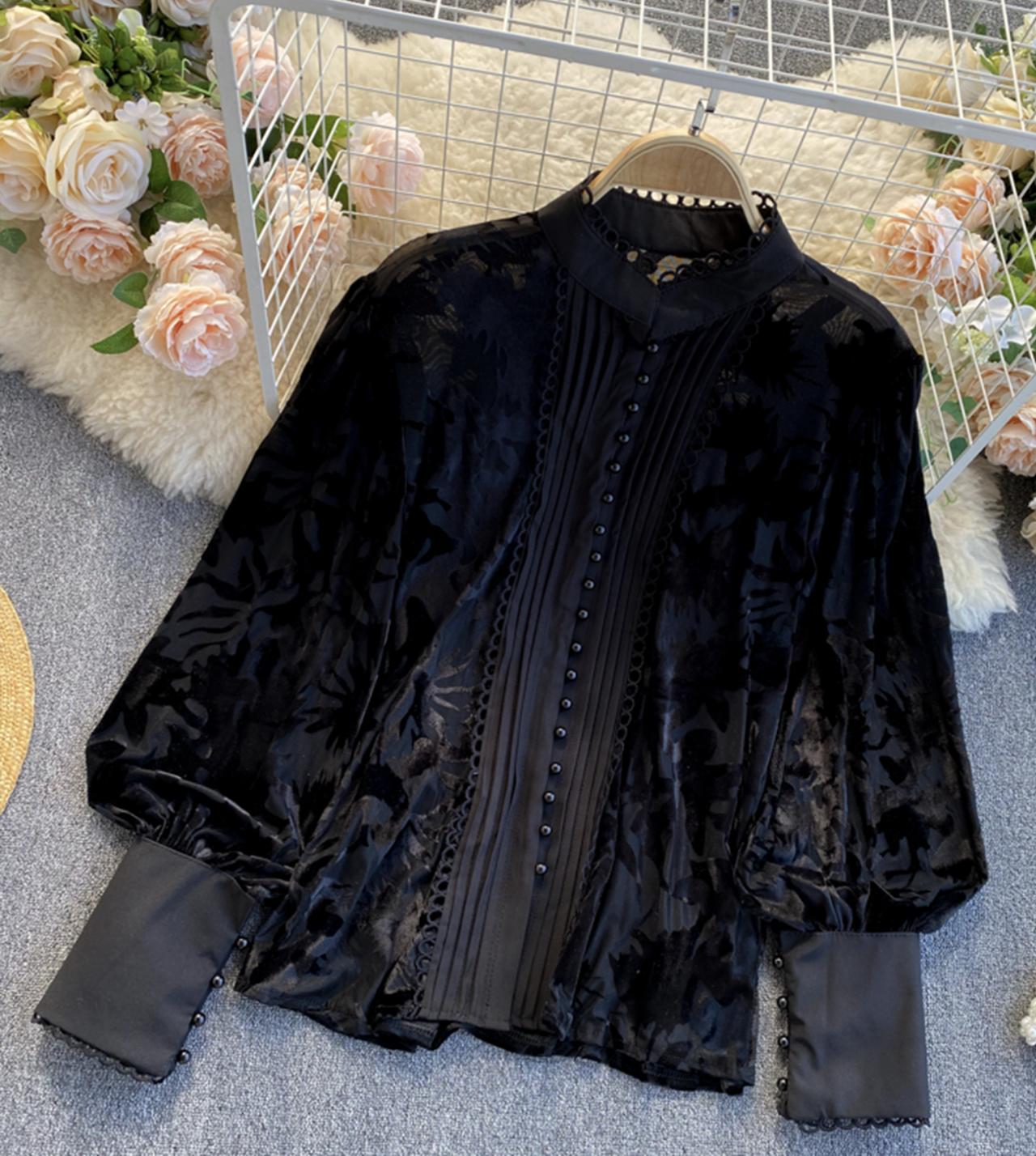 Stylische Langarmshirts 340