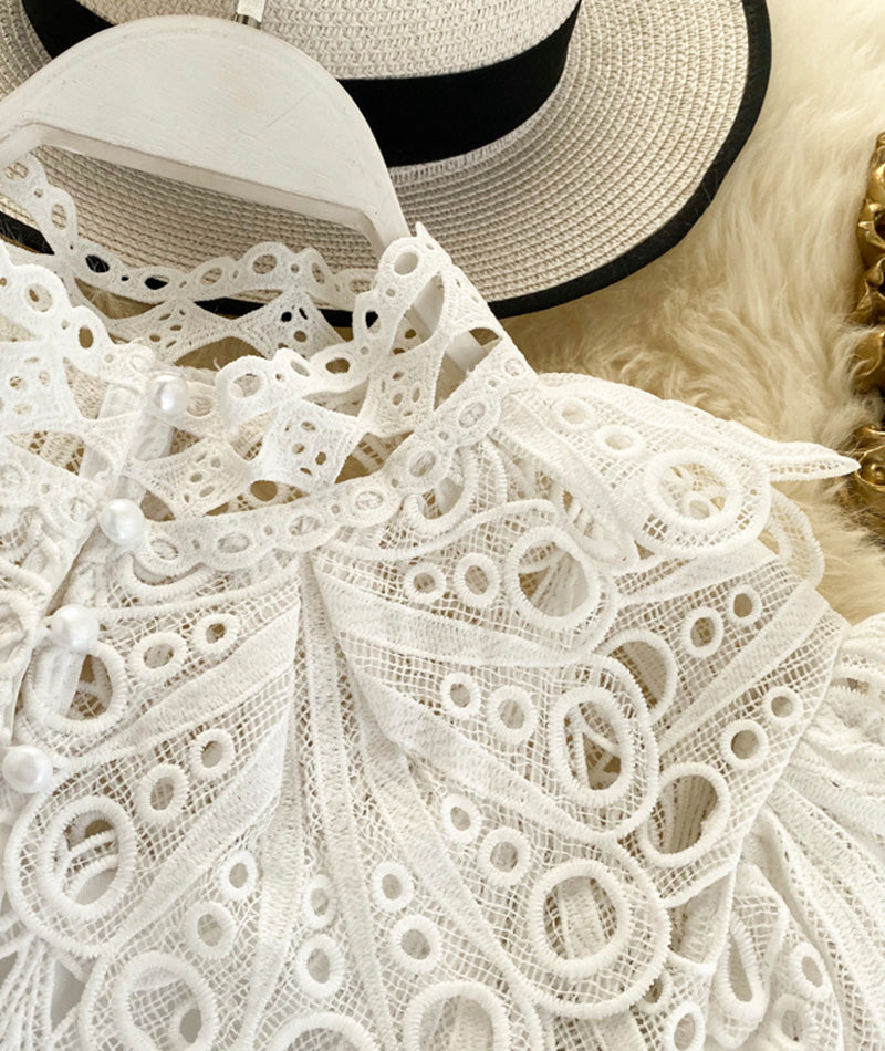 Retro hollow lace tops  374